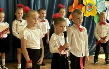 Występy dzieci z grupy Motylk&oacute;w.