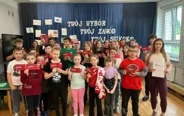 Warsztaty z pracownikiem Xtreme Stasz&oacute;w - zdjęcie grupowe