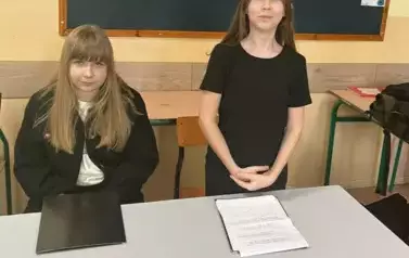 Gabrysia jako Balladyna ze swoim obrońcą.