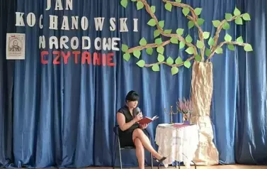 Pani Dyrektor odczytała słynną fraszkę pt. Na lipę.