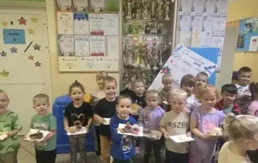 Przedszkolaki włączyły się do akcji dobroczynnej