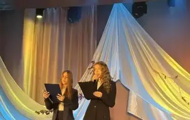 Gabriela w roli konferansjera
