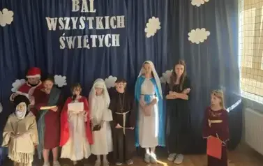 Prezentacja wizerunk&oacute;w wybranych świętych