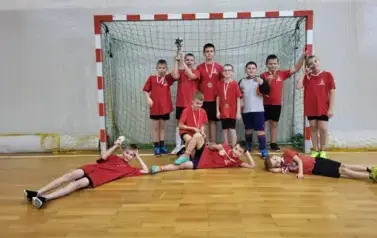 Nasza drużyna chłopc&oacute;w - zdobywcy III miejsca