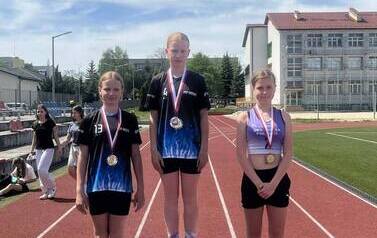 Daria i Klaudia na podium