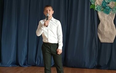 Śpiewać każdy może w wykonaniu ucznia klasy 8