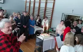 Tort dla Babć i Dziadk&oacute;w