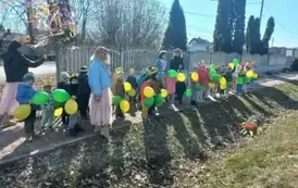 Przedszkolaki z wielką radością pożegnały zimę i powitały wiosnę.