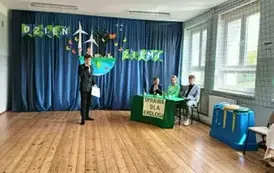 Scenka &bdquo;Sprawa dla ekologa&rdquo;.