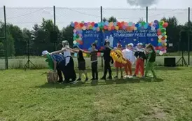 Inscenizacja \'Rzepki\' w wykonaniu klasy trzeciej