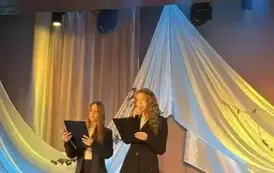 Gabriela w roli konferansjera