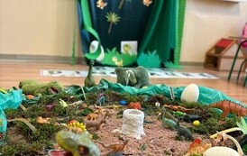 Dzieci poznały historię dinozaur&oacute;w &ndash; jak wyglądały i co jadły.