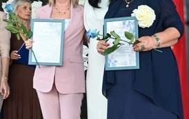 Pani dyrektor i Radne Powiatu Staszowskiego - pani  Stanisława Błażejewska i pani Grażyna Medyńska