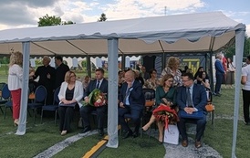 Zaproszeni na uroczystość goście.