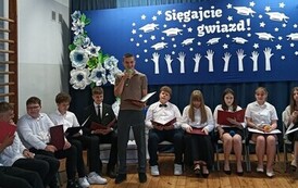 Alan dziękuje nauczycielkom